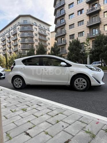 Toyota Aqua 2019, 74,000 km - 1.5 л - Bakı