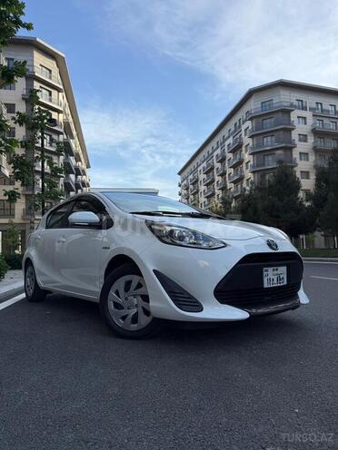 Toyota Aqua 2019, 74,000 km - 1.5 л - Bakı