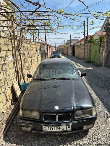 BMW 318 1993, 360,000 km - 1.8 l - Bakı