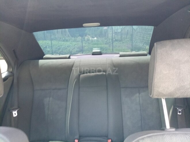 Mercedes E 230 1996, 420,000 km - 2.3 l - Qusar