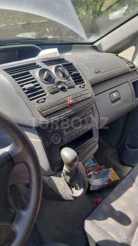 Mercedes Vito 2009, 281,000 km - 2.2 л - Bakı