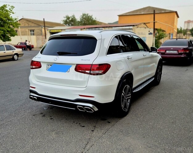 Mercedes GLC 300 4MATIC 2017, 130,000 km - 2.0 l - Bakı