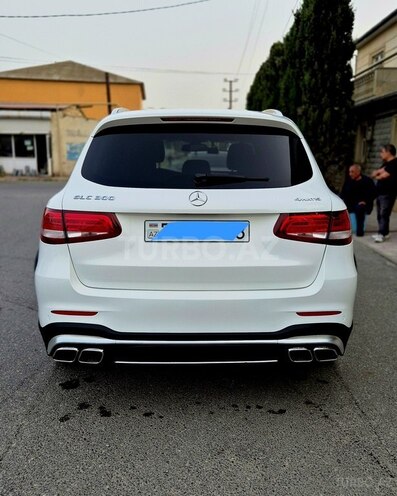 Mercedes GLC 300 4MATIC 2017, 130,000 km - 2.0 l - Bakı