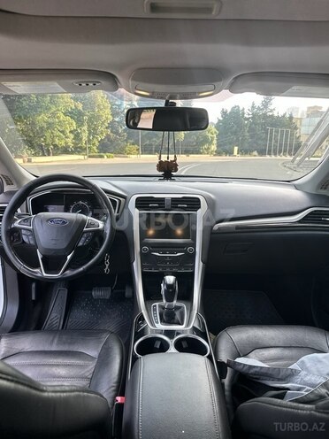 Ford Fusion (North America) 2013, 200,146 km - 1.6 л - Bakı