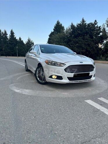 Ford Fusion (North America) 2013, 200,146 km - 1.6 л - Bakı