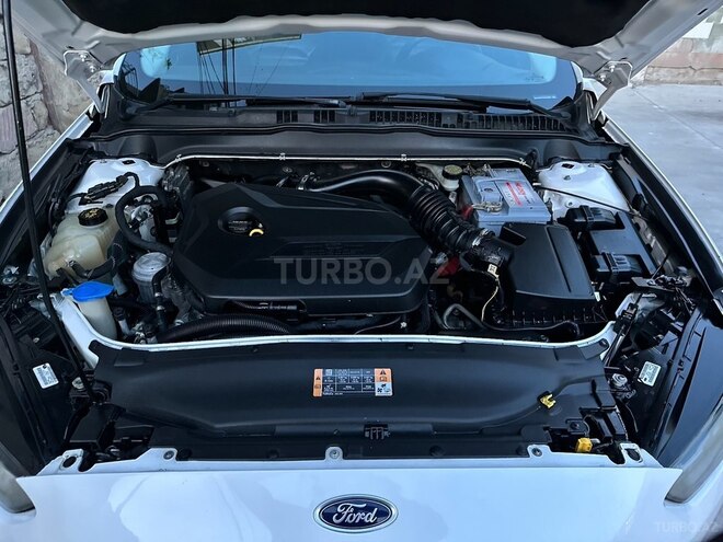 Ford Fusion (North America) 2013, 200,146 km - 1.6 л - Bakı