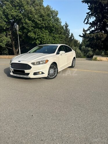 Ford Fusion (North America) 2013, 200,146 km - 1.6 л - Bakı