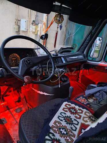Mercedes 208 D 1990, 50,000 km - 2.3 l - Bakı