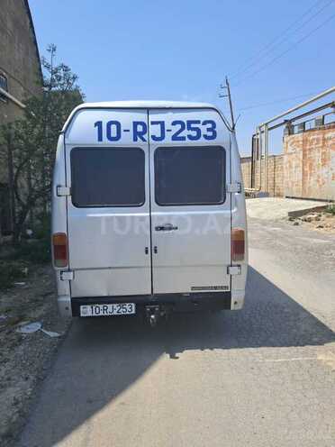 Mercedes 208 D 1990, 50,000 km - 2.3 l - Bakı