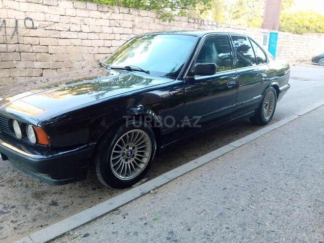 BMW 525 1990, 420,000 km - 2.5 л - Bakı