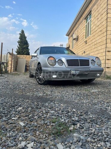 Mercedes E 230 1996, 536,000 km - 2.3 l - Şirvan
