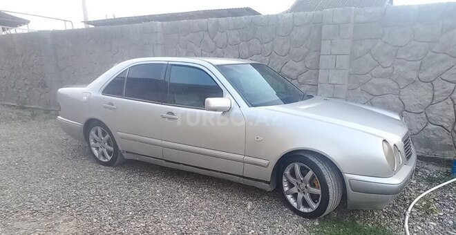 Mercedes E 230 1996, 536,000 km - 2.3 l - Şirvan