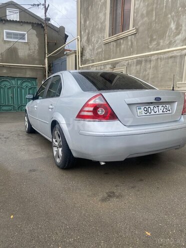 Ford Mondeo 2003, 135,000 km - 2.0 l - Bakı
