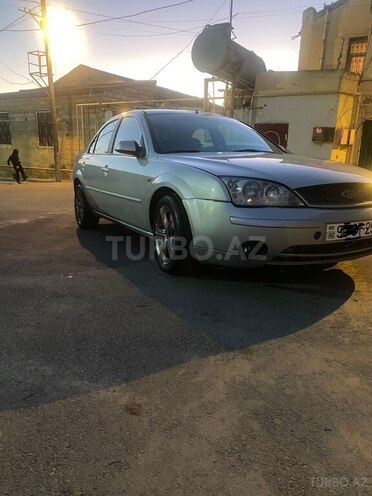 Ford Mondeo 2003, 135,000 km - 2.0 l - Bakı