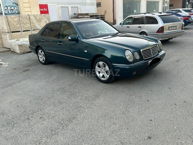 Mercedes E 240 1999, 300,000 km - 2.4 l - Şirvan