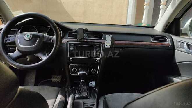 Skoda Superb 2011, 249,000 km - 1.8 l - Bakı