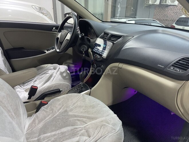 Hyundai Accent 2017, 86,000 km - 1.6 л - Sumqayıt