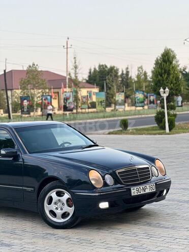 Mercedes E 220 d 2000, 398,500 km - 2.2 l - Bərdə