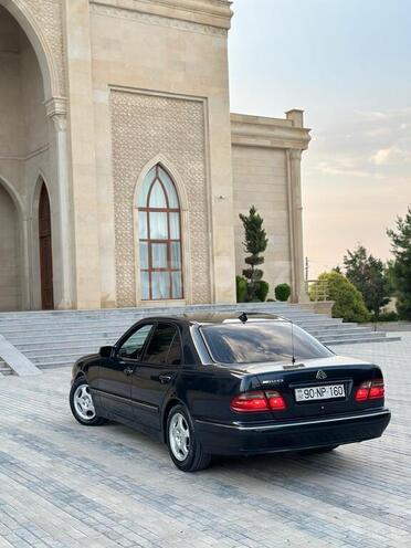 Mercedes E 220 d 2000, 398,500 km - 2.2 l - Bərdə