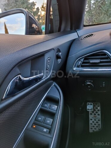 Chevrolet Cruze 2018, 96,800 km - 1.4 l - Gəncə