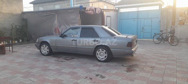 Mercedes E 200 1990, 320,000 km - 2.0 l - Lənkəran