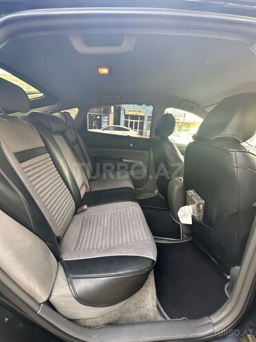 Toyota Prius-9