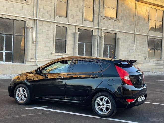 Hyundai Accent 2013, 280,000 km - 1.6 l - Sumqayıt