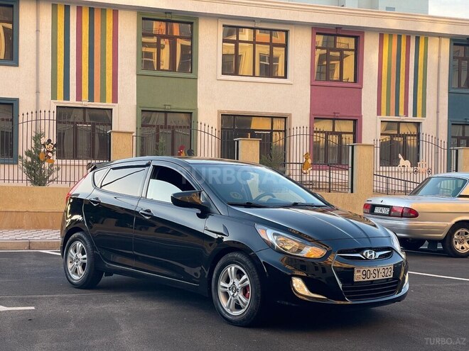 Hyundai Accent 2013, 280,000 km - 1.6 l - Sumqayıt