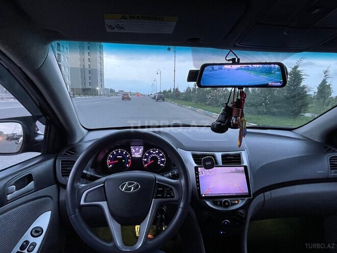 Hyundai Accent 2013, 280,000 km - 1.6 l - Sumqayıt