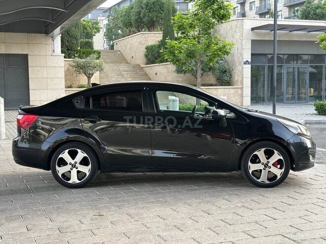 Kia Rio 2013, 210,000 km - 1.4 l - Bakı