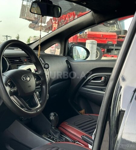 Kia Rio 2013, 210,000 km - 1.4 l - Bakı