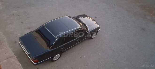 Mercedes E 220 1994, 245,000 km - 2.2 l - Bakı