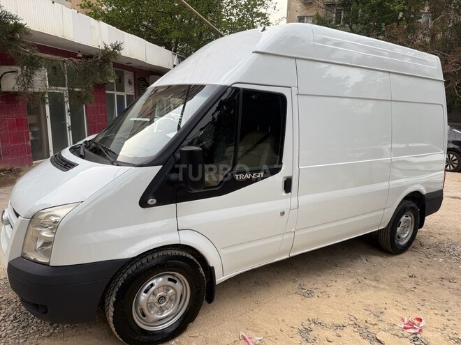 Ford Transit 2008, 330,000 km - 2.4 л - Bakı