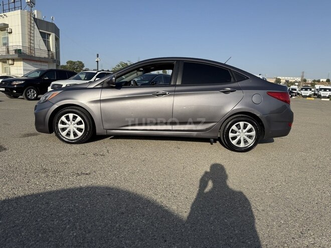 Hyundai Accent 2015, 146,600 km - 1.6 л - Bakı