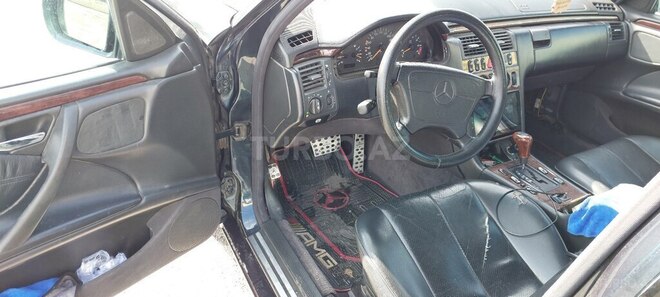 Mercedes E 230 1997, 495,316 km - 2.3 l - Bakı
