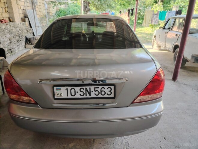 Nissan Sunny 2006, 358,255 km - 1.6 l - Quba