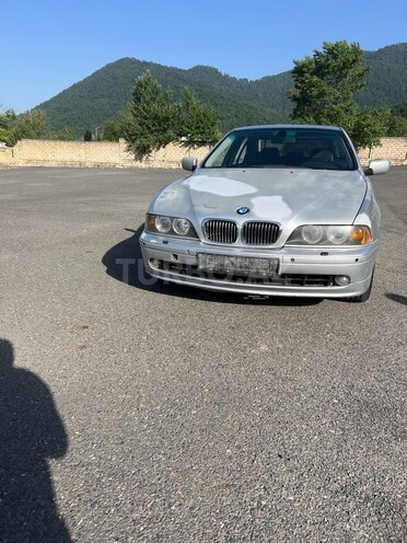 BMW 525 2001, 389,000 km - 2.5 l - Bakı