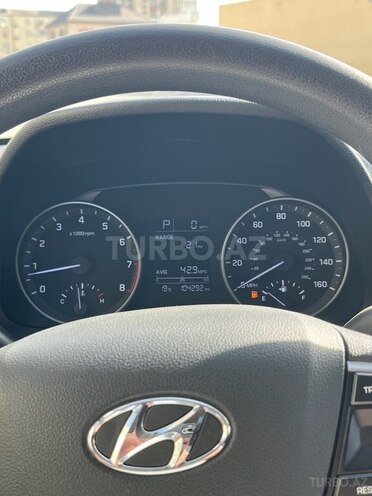 Hyundai Elantra 2018, 168,000 km - 2.0 л - Bakı