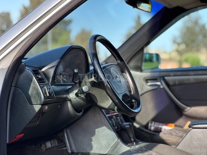 Mercedes C 180 1998, 300,000 km - 1.8 л - Gəncə