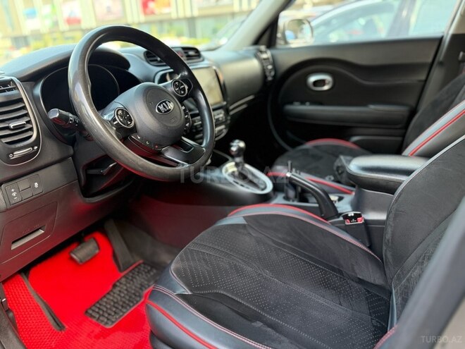 Kia Soul-12