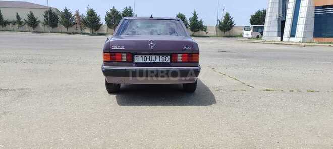 Mercedes 190 1991, 233,365 km - 2.0 l - Quba
