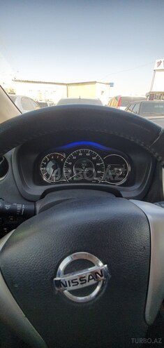 Nissan Note-4