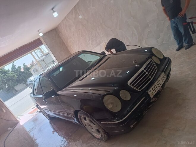 Mercedes E 270 2000, 241,000 km - 2.7 l - Bakı