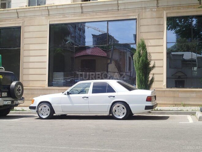 Mercedes E 230 1990, 480,000 km - 2.3 l - Bakı