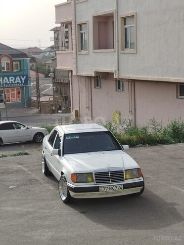 Mercedes E 230 1990, 480,000 km - 2.3 l - Bakı
