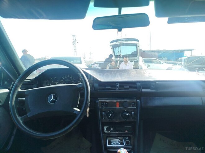 Mercedes E 230 1990, 480,000 km - 2.3 l - Bakı