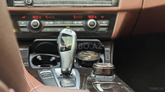 BMW 528 2013, 208,500 km - 2.0 l - Bakı