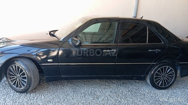 Mercedes C 220 d 1997, 785,256 km - 2.2 l - Bakı