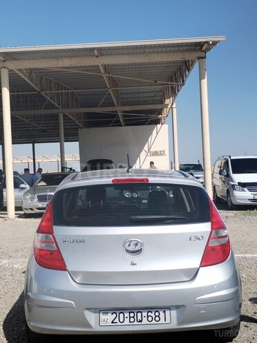 Hyundai i30 2011, 228,612 km - 1.6 л - Gəncə