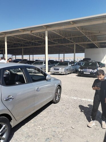 Hyundai i30 2011, 228,612 km - 1.6 л - Gəncə